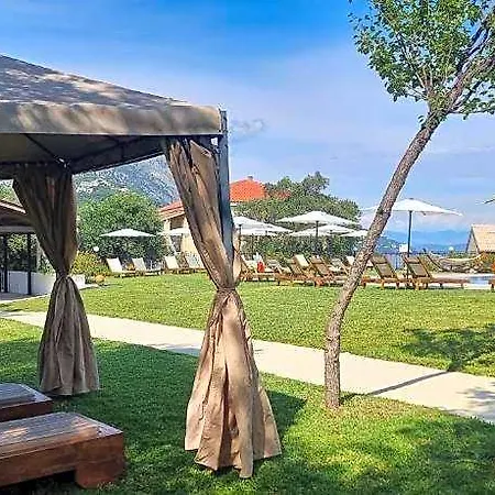 Hotel Yannis-corfu 3*