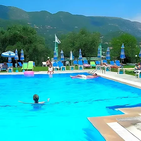 Yannis-corfu Hotel Liapades