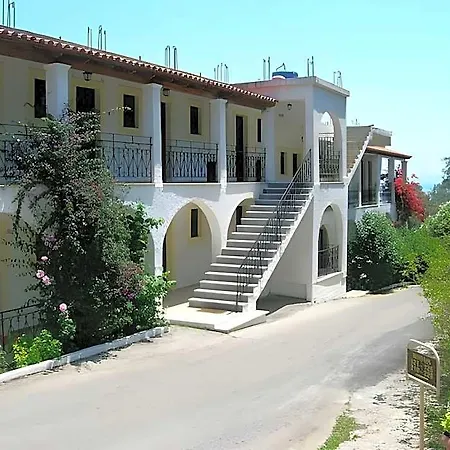 Yannis-corfu 3*