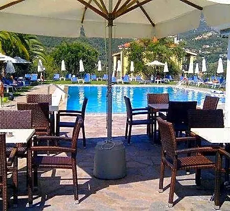 Yannis-corfu Liapades